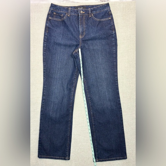 Nine West Women's Straight Jeans Size 12 Blue Dark Wash - Picture 2 of 12